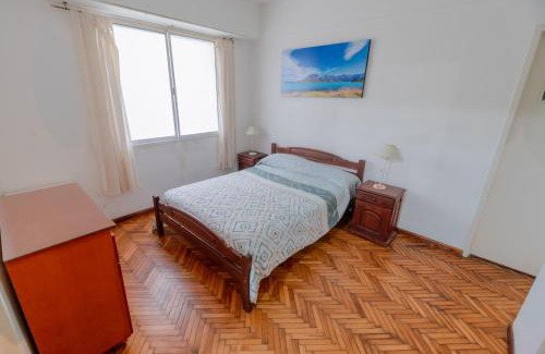 Mar del Plata Apartment | Check and Home - Sacoa III - 4 Huéspedes Amplio sobre la Peatonal