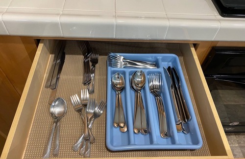 Morgan Hill House | Cheerful and bright 4 bedroom 3.5 bath townhouse