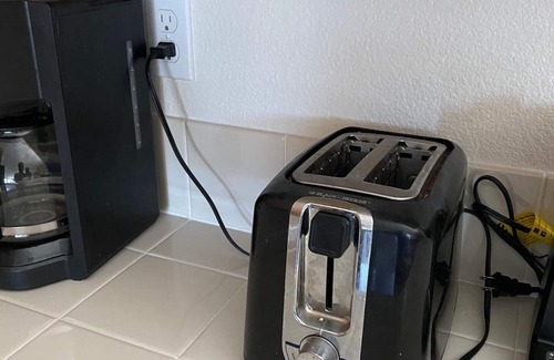 Morgan Hill House | Cheerful and bright 4 bedroom 3.5 bath townhouse