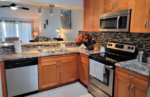 Clearwater House | Cheerful Clearwater Home