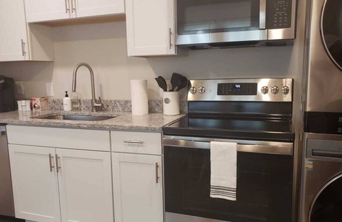 East Durham House | Cheerful Duplex🏘Sleep4 DUKE🎓NCCU CityCenter🆓🅿️