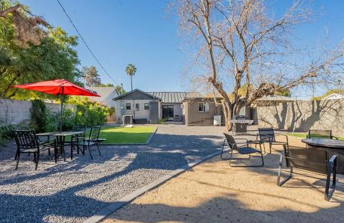 Encanto House | Cheerful PHX Home and Guest House in Central PHX