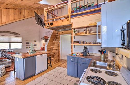 Mountain View Apartment | Cheery Pet-Friendly Studio with Shared Fire Pit