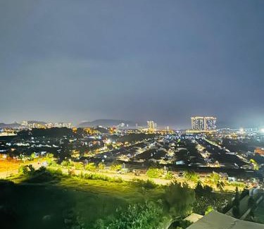 Kampung Bukit Dukong Apartment | Cheras Trader Square By JR Lovely Homestay