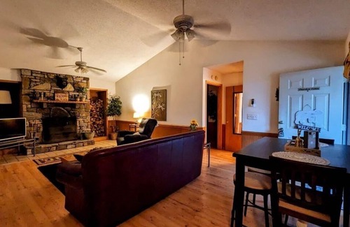 Chimney Rock Cabin | Cherokee Cabin Last Cabin up the Mountain Hot Tub on deck