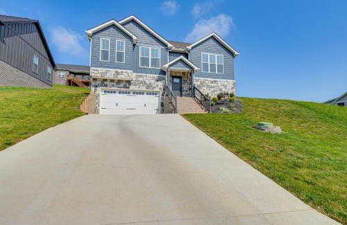 Morristown House | Cherokee Lake Retreat with Views in Morristown!