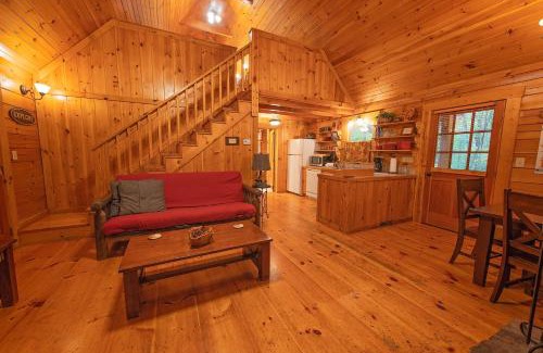 Benton House | Cherokee Ridge Cabin Near The Ocoee River