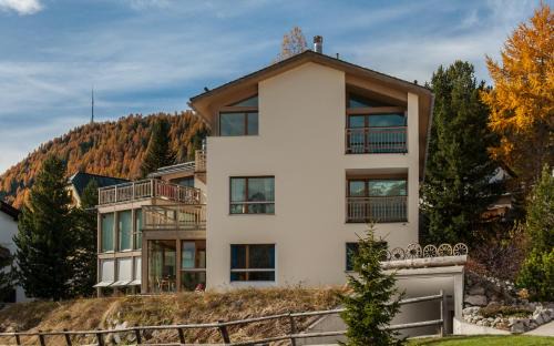 Celerina-Schlarigna Apartment | Chesa Guardamunt