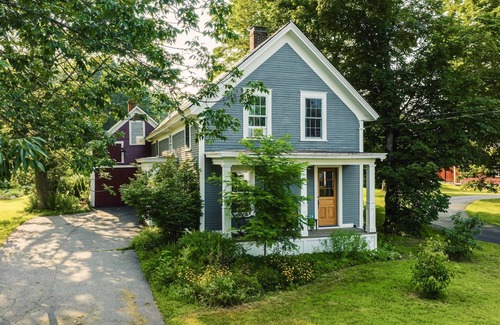 Chester Depot House | Chester Farmhouse Ski Retreat near Slopes