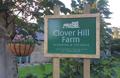 Saltburn-by-the-Sea Cabin | Chestnut 6m xl Bell Tent, log Burner, nr Whitby