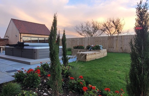 Dunholme House | Chestnut House, Ashlin Farm Barns