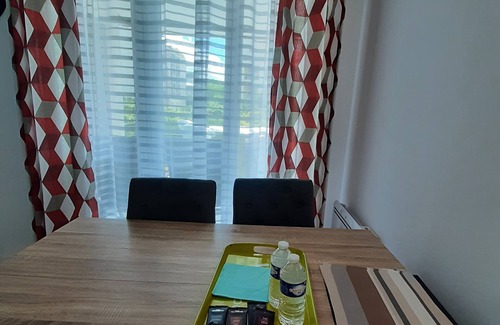 Saint-Germain-en-Laye Apartment | Chez Evelyne