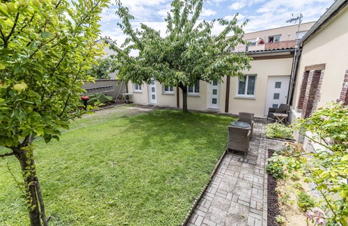 Betheny House | Chez Léon, a small soft nest