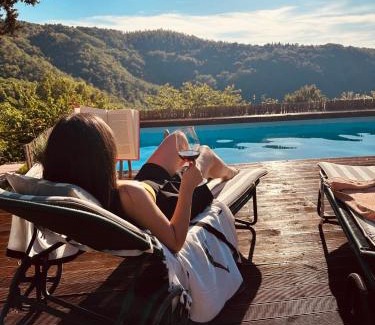 Lamole Apartment | Chianti Home with Pool Terrace Garden and Magnificient View 2 to 8 persons