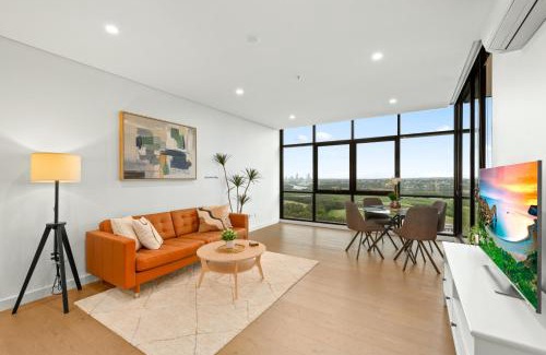 Wentworth Point Apartment | Chic 1-Bed with Pool by River Ferry & Amenities