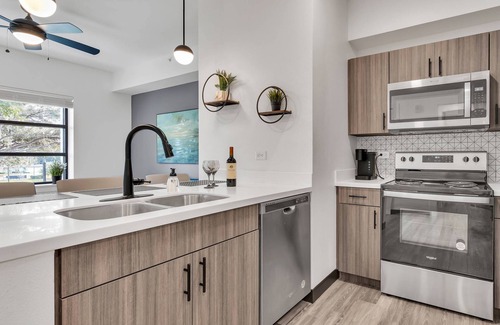 Zephyrhills West Condo | Chic 1BR Retreat w/Full Kitchen, Lounge Access & VIP Tennis | The Well @ SVB