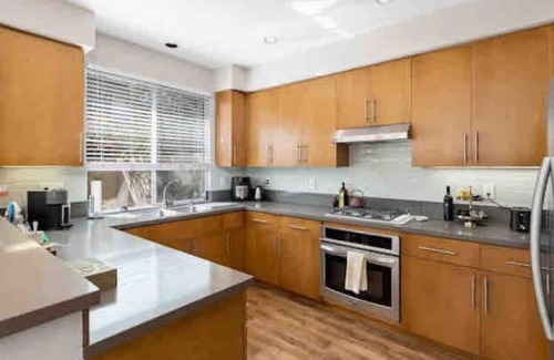 Turtle Ridge House | Chic 3BR home in Newport Coast Gated Community w/Fenced Yard