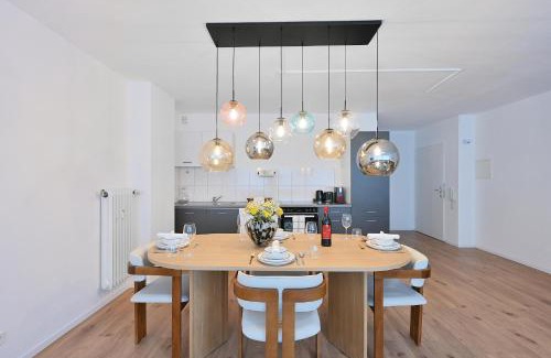 Elberfeld-Mitte Apartment | Chic and Spacious 2-Room Apt in Wuppertal Center