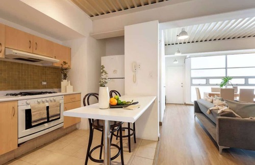 Hipodromo Apartment | Chic&Classic in the heart of CONDESA/4PAX 2BR