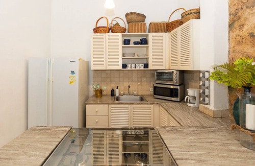 Obarrio Apartment | Chic One Bed Apartment in the Heart of Casco Viejo