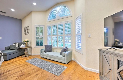 Winters House | Chic Ranch-Style Home on 33-Acre Walnut Ranch