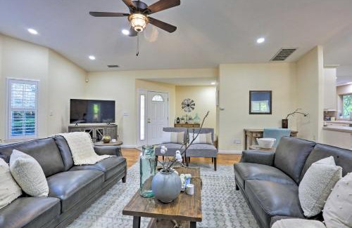 Winters House | Chic Ranch-Style Home on 33-Acre Walnut Ranch