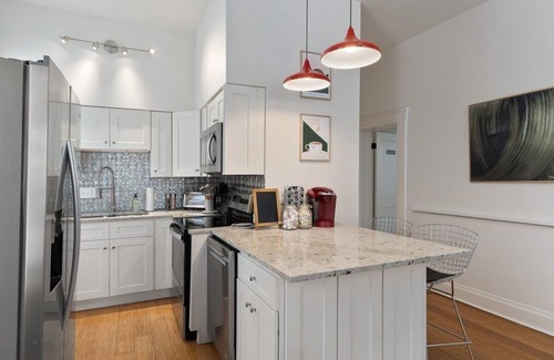 Olde Towne East House | Chic Stay 3-BR Fully Renovated Home next to DWTN