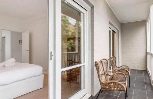 Richmond North House | Chic Urban Oasis in Richmond