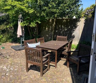 Sittingbourne House | Chilton Manor House