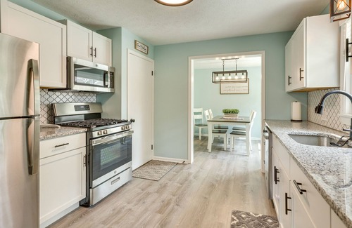 Gloria Glens Park Cottage | Chippewa Lake Cottage w/Fire Pit!