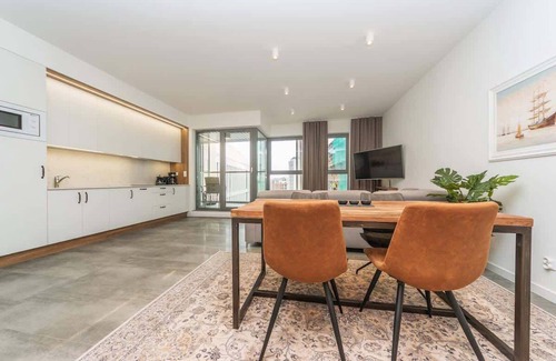 Gdansk City Center Apartment | Chmielna 3C Gdańsk | Prestigious Apartment | River View