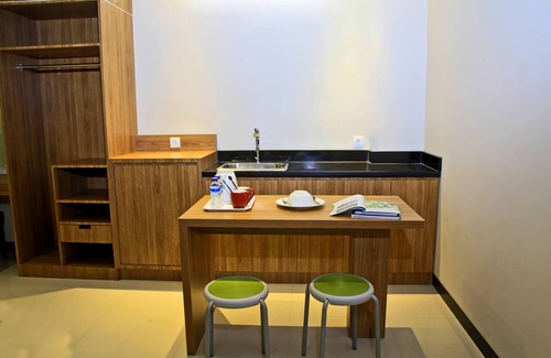 Teuku Umar Hotel | Choice Stay