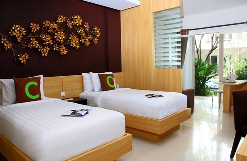 Teuku Umar Hotel | Choice Stay