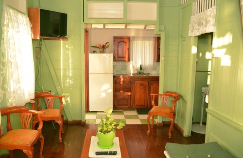 Charlotteville House | CHOLSON CHALETS LIMITED