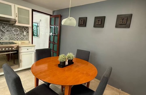 Puebla House | Cholula Sanctuary-HiveNB