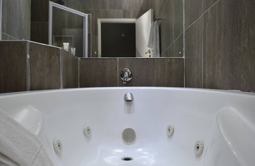 Cathedral Hill Hotel | Chrismar Hotel Lusaka