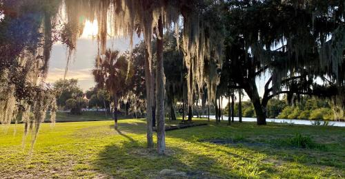 Braden River Hotel | Christian Retreat Conference Center