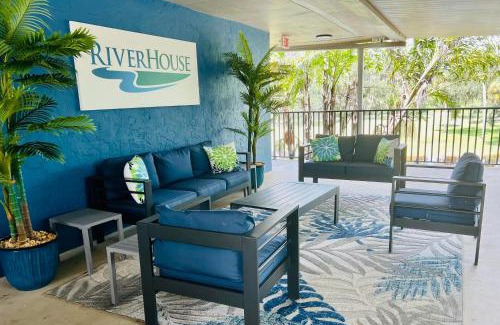 Braden River Hotel | Christian Retreat Conference Center