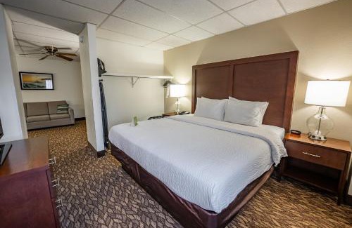 Chillicothe Hotel | Christopher Inn and Suites