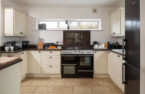 Rhydwyn House | Church Bay Sleeps 8 sea Views dog Friendly Garden log Fire 5 Minutes From Beach
