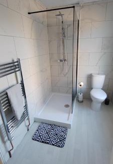 Brighouse Apartment | Church View house,2bed,brighouse central location