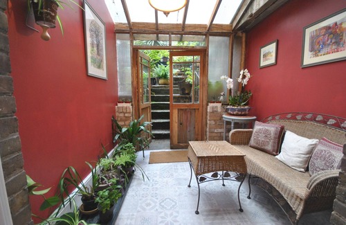 Dover House | Churchill Guest House