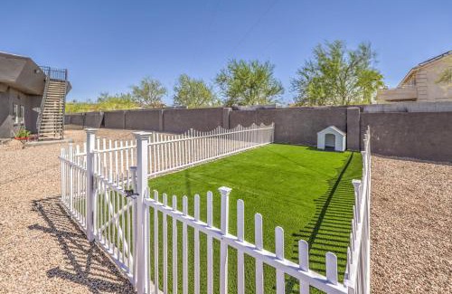 Foothills House | CIELO Modern Pool Oasis, Pickleball, Dog Friendly