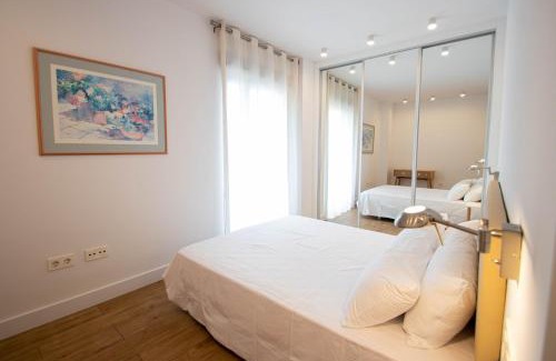 Figares Apartment | Ciencias Forum 2 Apartment