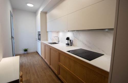 Figares Apartment | Ciencias Forum 2 Apartment