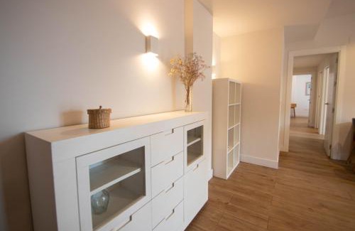 Figares Apartment | Ciencias Forum 2 Apartment