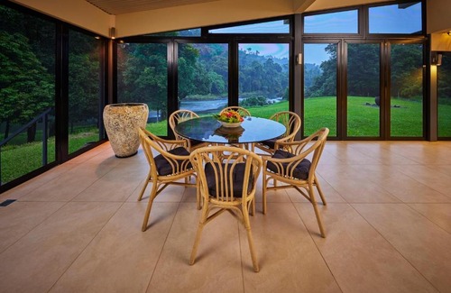 Coorumba Villa | Cinnamon House at Vanilla Club