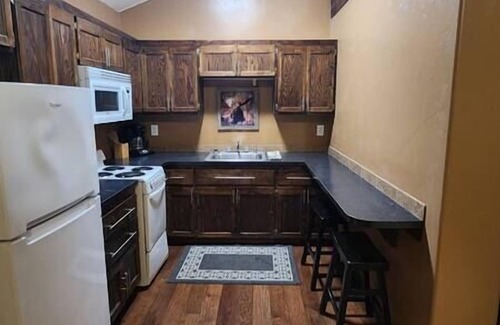 East Glacier Park Village Cabin | Circle R Cabin 1, Private Ranch, Mountain Views