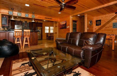 Boulder Bay Ski Chalet | Circle Views by Big Bear Vacations Walk To Lake Boulder Bay Chalet