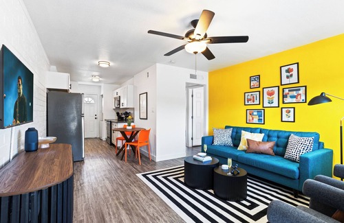 South Scottsdale Cottage | Citrus - Walk to Old Town & Entertainment District